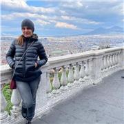 Laureata in scienze dell'educazione disponibile per insegnamento materie umanistiche per ogni ordine e grado scolastico